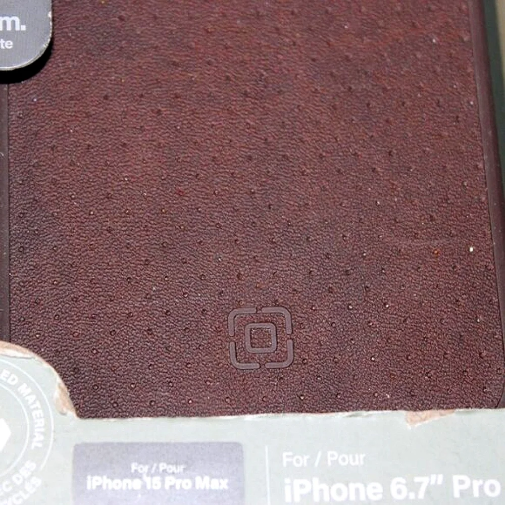 Incipio Cru Case for iPhone 15 Pro Max - New in Box!